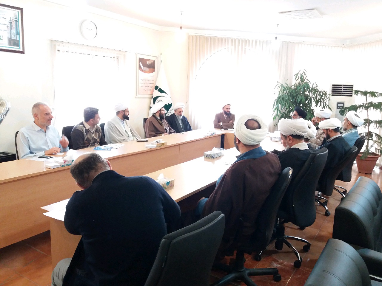 جلسه شورای ناحیه شهید نواب صفوی برگزار شد