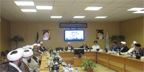ناحیه شهید مطهری/ تشکیل جلسه فصلی ائمه جماعات منطقه ٦ با شهردار