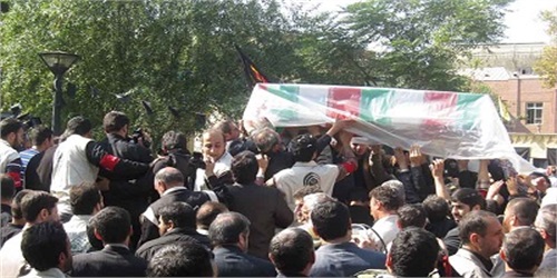 ناحیه شهید محلاتی/ تشییع و تدفین پیکر شهداء گمنام در میدان ١٥ خرداد