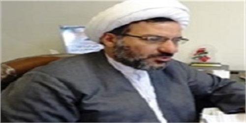 حجت الاسلام کرمانی: خوش رویی اصلی ترین راهکار جذب کودکان به مسجد است/ میکروفن یقه ای جای مکبّر را نگیرد