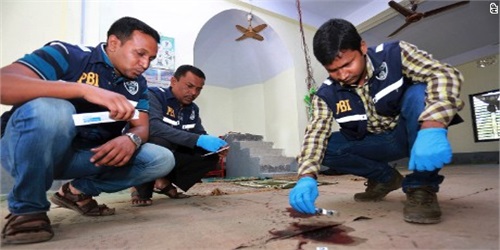 داعش مسئولیت حمله به مسجد شیعیان بنگلادش را بر عهده گرفت