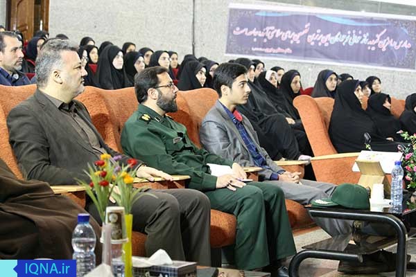 مراسم تجلیل از استاد قرائتی در ویژه برنامه«درسهایی از قرآن» برگزار شد