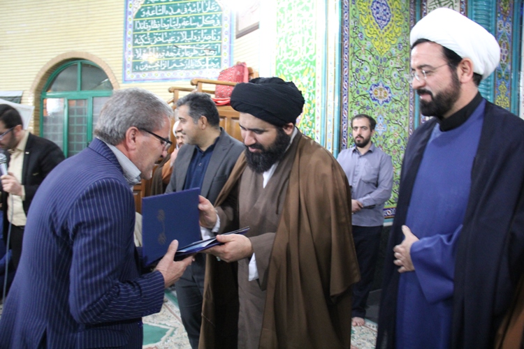 سخنرانی رئیس مرکز در مسجد امام حسن مجتبی(ع)کیانشهر