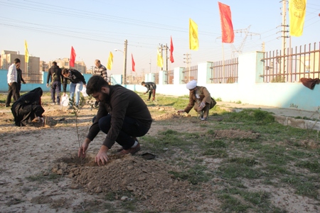 مراسم درختکاری در مسجد موسی ابن جعفر علیه السلام