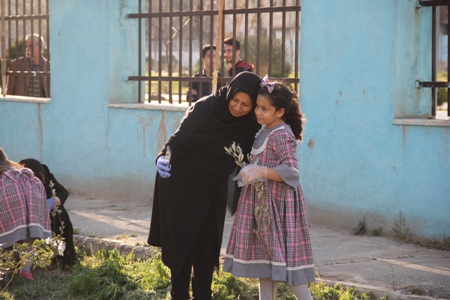 مراسم درختکاری در مسجد موسی ابن جعفر علیه السلام