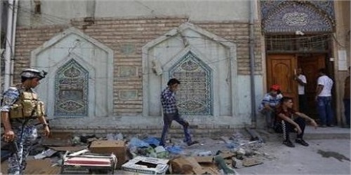 کشته شدن 19 نفر در اثر انفجار بمبی در مسجد شیعیان بغداد