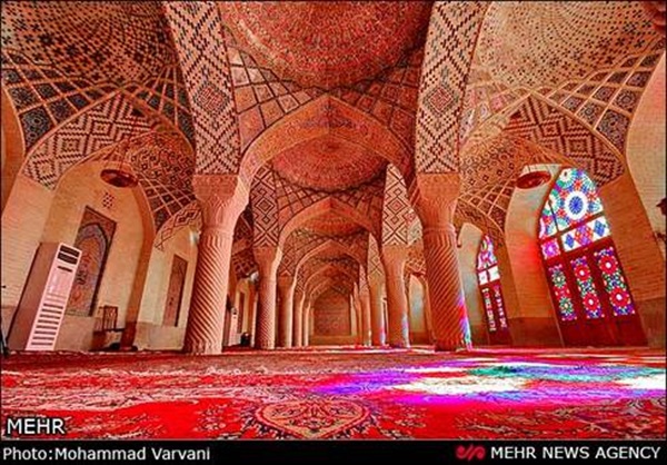 مسجد نور و رنگ 2