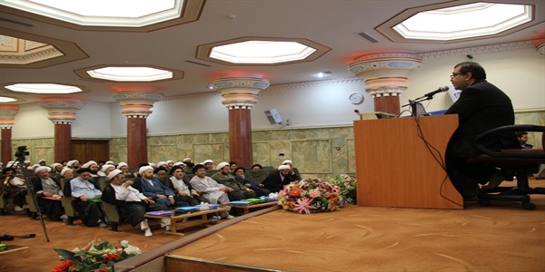 نشست تخصصی تبیین بیانیه گام دوم انقلاب برگزار شد