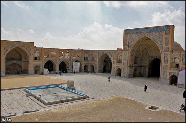 مسجد حکیم اصفهان 12