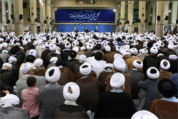 دیدار با رهبری 10