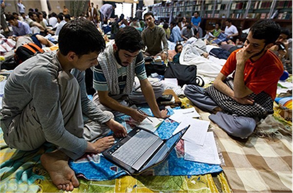 اعتکاف در مسجد دانشگاه تهران 3