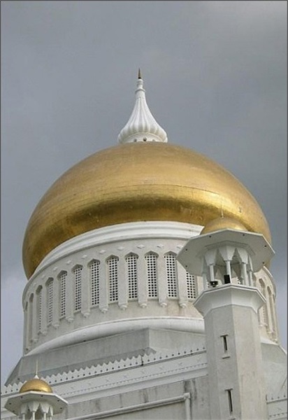 مسجد سلطان عمر علی سیف‌الدین (برونئی) 1