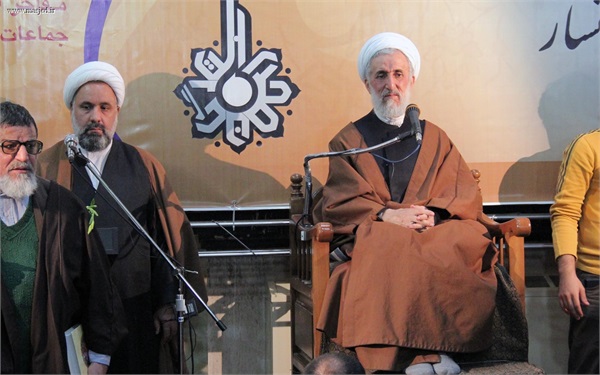 همایش ستارگان محراب - آیت الله خوانساری 17