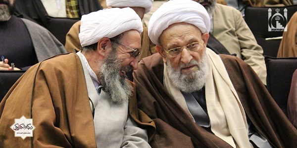 تجلیل از ائمه جماعات شهید در همایش ستارگان جاوید 6