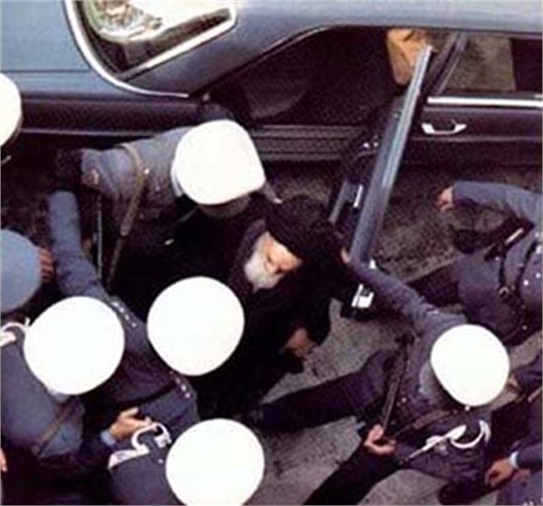 ورود امام خمینی به ایران  4