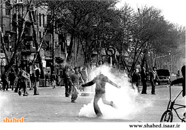 عکس های کمتر دیده شده از تظاهرات انقلاب اسلامی  25