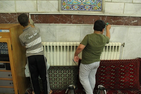 آغاز دهه تکریم و غبارروبی مساجد 21