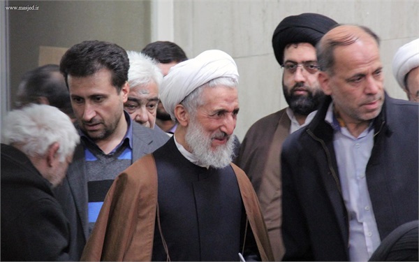 همایش ستارگان محراب - آیت الله خوانساری 9