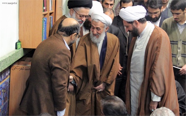 همایش ستارگان محراب _ آیت الله خوشوقت 12