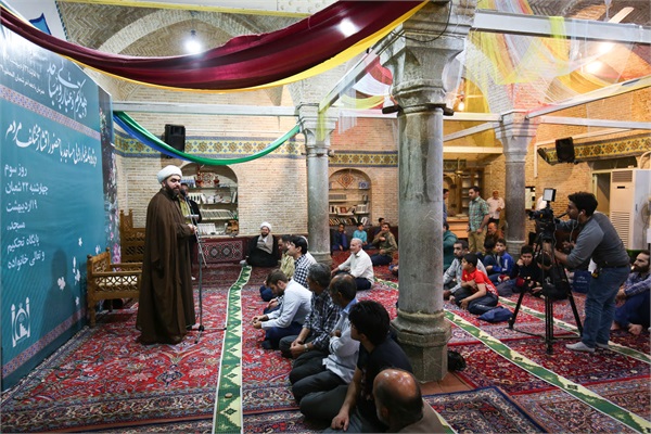 فعالان فرهنگی مسجد حاج حسن تهران تجلیل شدند