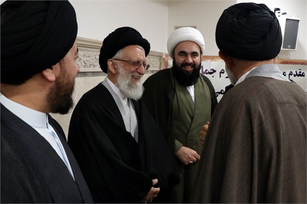 وظیفه ائمه جماعات اجرای مطالبه رهبری با عنوان مسجد برقرار است