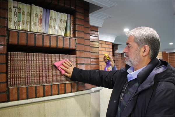 تکریم و تعظیم مسجد لولاگر