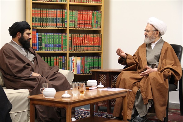 دیدار رئیس مرکز رسیدگی به امور مساجد بامراجع عظام تقلید