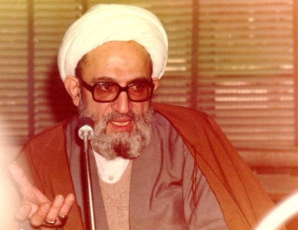 آلبوم خاطرات آیت الله مهدوی کنی  18