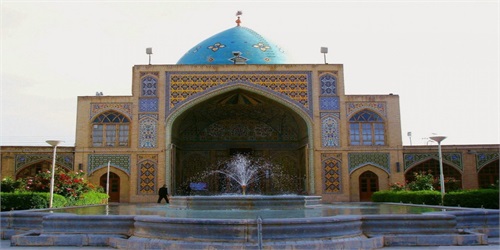 مقاله /مسجد، بستری مناسب برای پرورش روحیّات اجتماعی