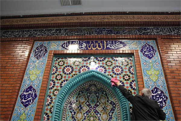 تکریم و تعظیم مسجد لولاگر