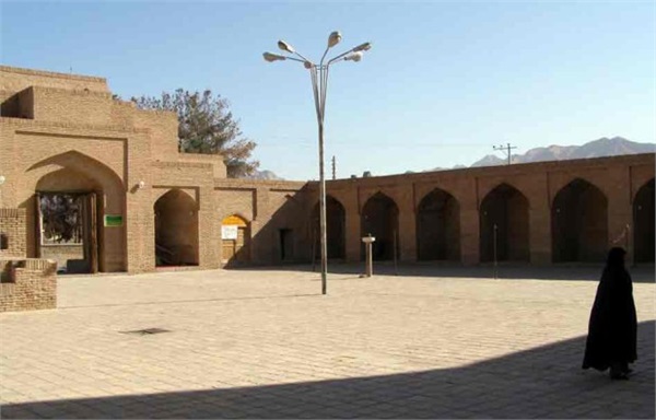 المسجد الكبير في قائن 3