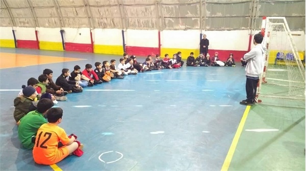 برنامه‌ هفتگی در سالن فوتسال