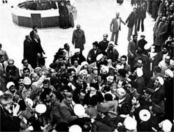 ورود امام خمینی به ایران  5