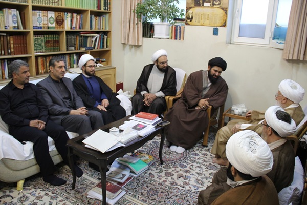 دیدار رئیس مرکز رسیدگی به امور مساجد بامراجع عظام تقلید