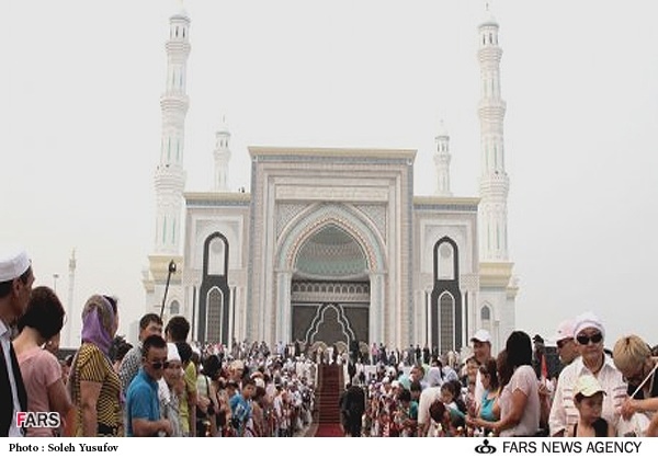 مسجد حضرت سلطان (قزاقستان) 2