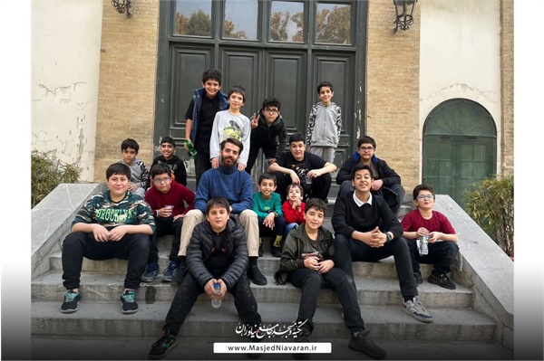 اردوی بازدید از کاخ موزه نیاوران و پینت بال