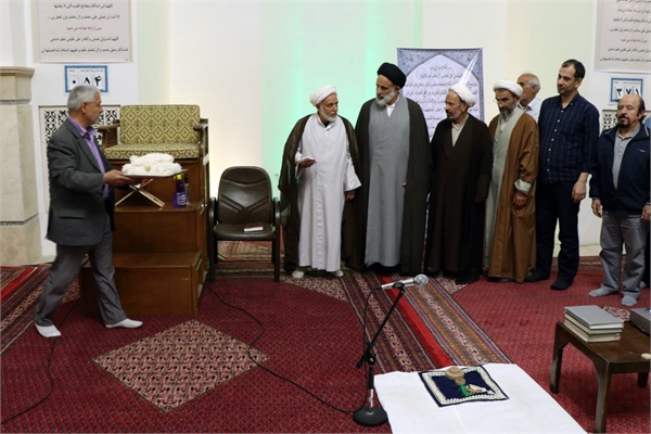 وظیفه ائمه جماعات اجرای مطالبه رهبری با عنوان مسجد برقرار است