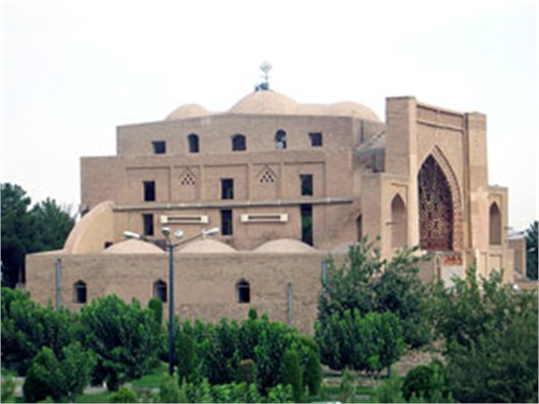 المسجد الكبير في قائن 8