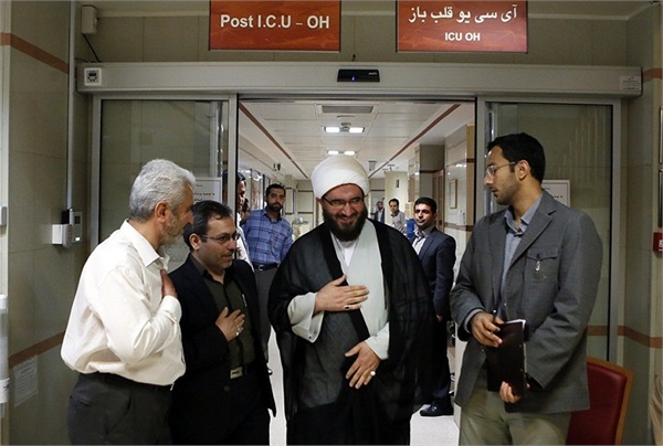 عیادت رییس مرکز از آیت الله مهدوی کنی  5