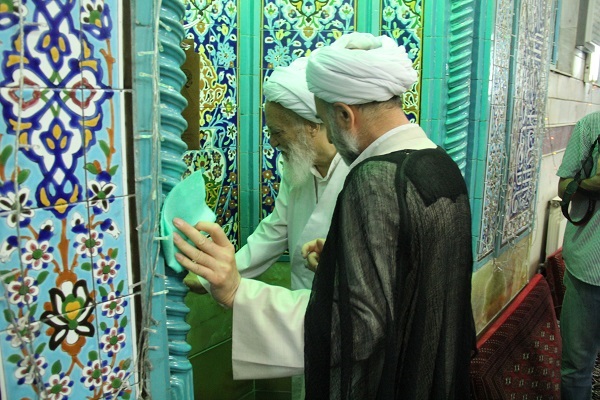 آغاز دهه تکریم و غبارروبی مساجد 14