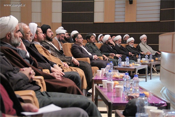 مراسم تودیع و معارفه مدیر ناحیه شهید دستغیب 8