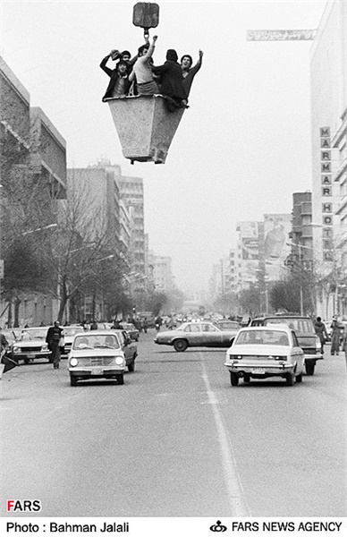 تصاویر پیروزی انقلاب 4