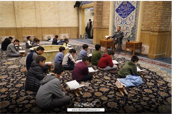 جلسه آموزش قرائت قرآن