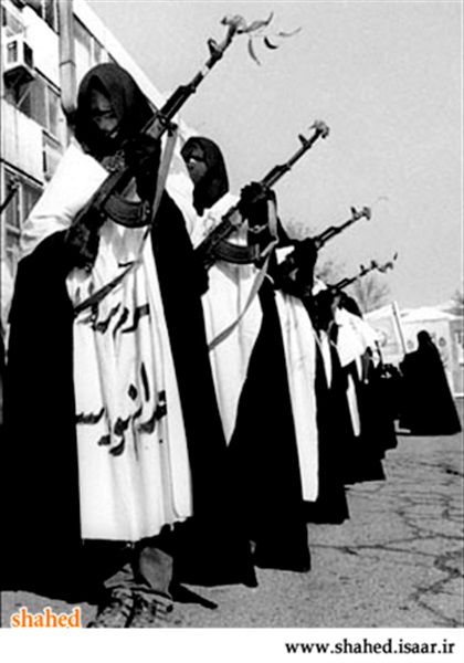عکس های کمتر دیده شده از تظاهرات انقلاب اسلامی  7