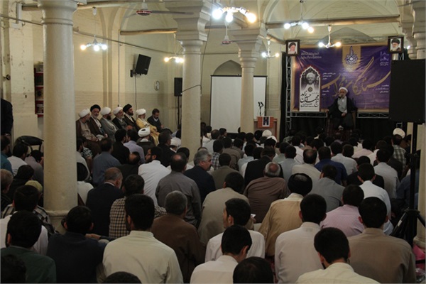 همایش ستارگان محراب 11