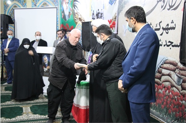 تقدیر از خدمتگزاران مسجدی شهرک شاهد