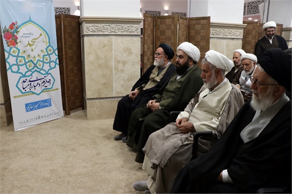 وظیفه ائمه جماعات اجرای مطالبه رهبری با عنوان مسجد برقرار است