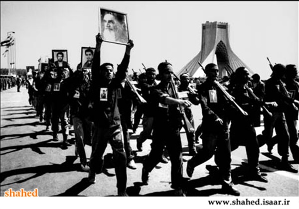 عکس های کمتر دیده شده از تظاهرات انقلاب اسلامی  13