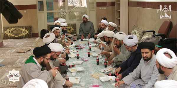 دوره آموزشی ائمه جماعات 8