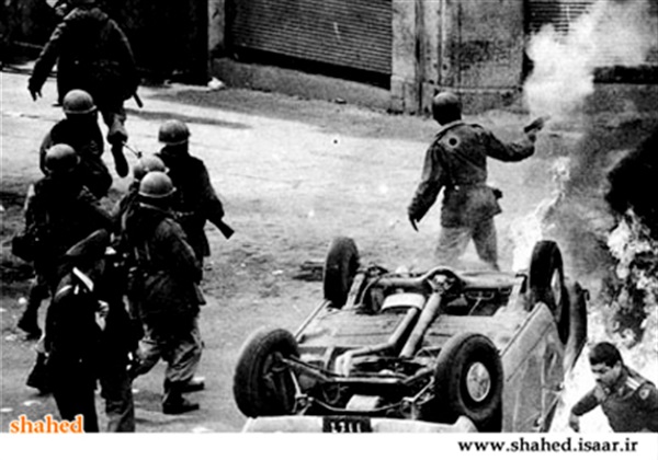 عکس های کمتر دیده شده از تظاهرات انقلاب اسلامی  11